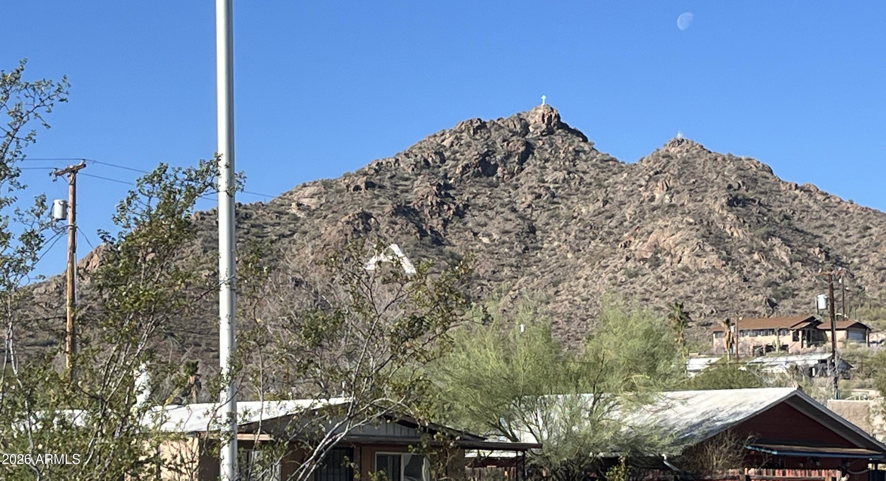 640 West Rocalla Avenue Ajo, AZ 85321 - Photo 4 of 27 a view of a backyard