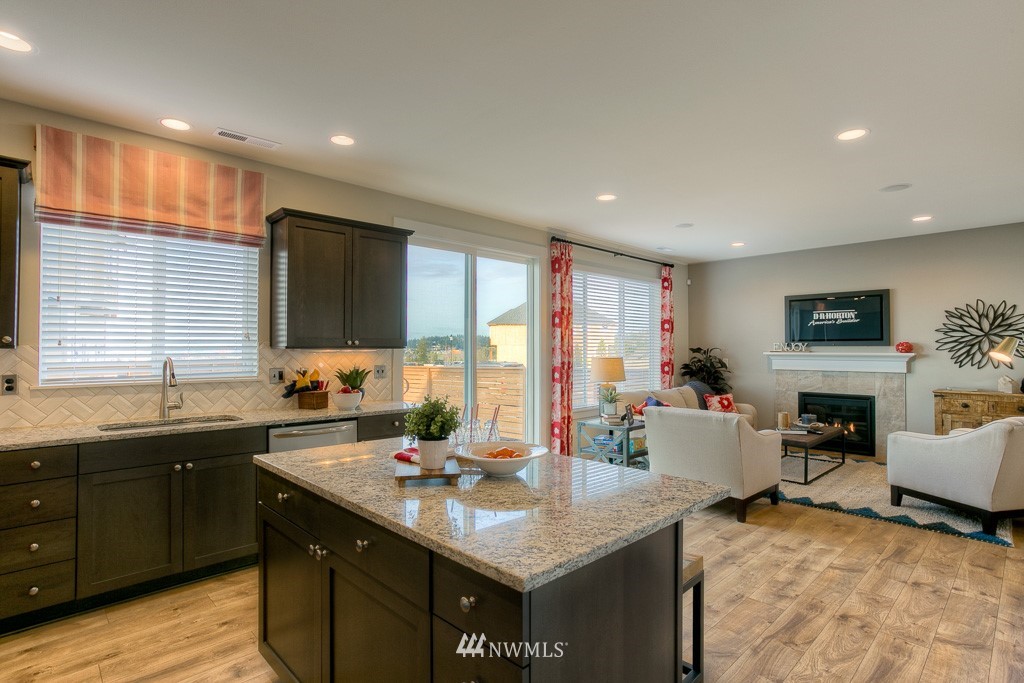 1422 192nd Place Southeast, Unit 14 Bothell, WA 98012 - Photo 6 of 20 Gallery Image 6