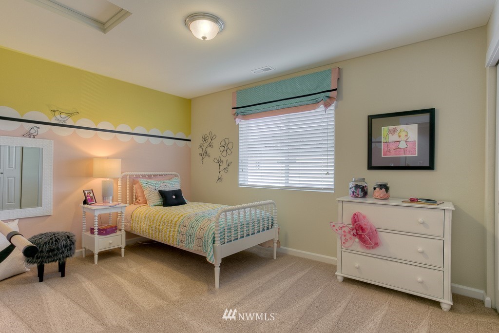 1422 192nd Place Southeast, Unit 14 Bothell, WA 98012 - Photo 10 of 20 Gallery Image 10