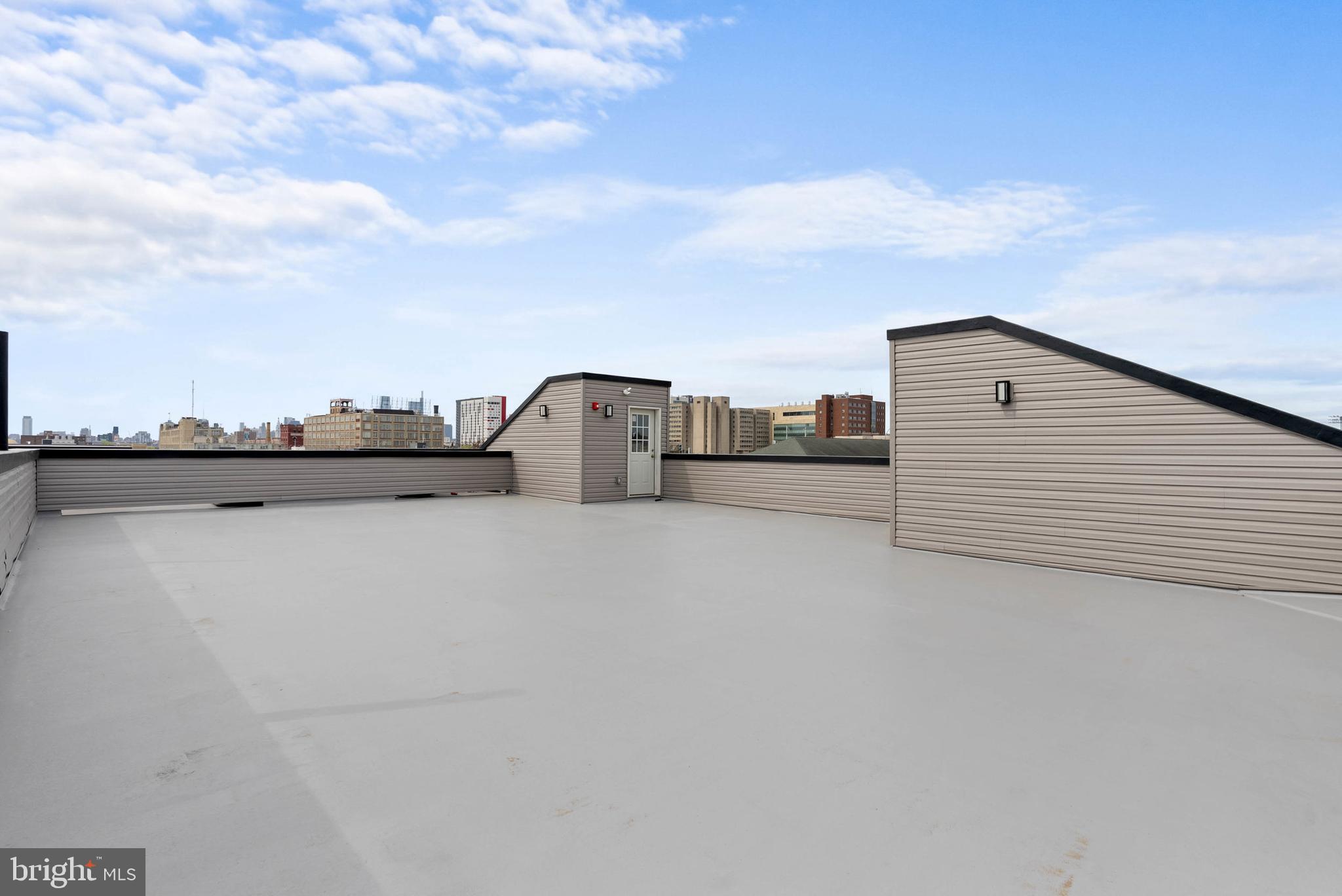 809 Diamond Street, Unit A101 Philadelphia, PA 19122 - Photo 10 of 17 a view of terrace