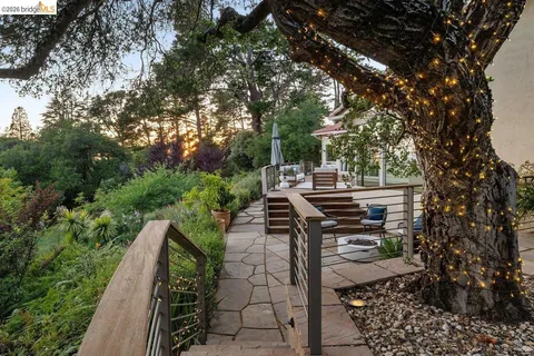 $2,290,000 | 12131 Skyline Boulevard, Oakland, CA 94619