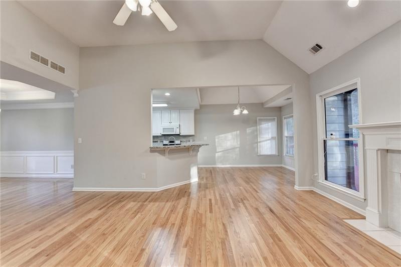 655 Golden Meadows Lane Suwanee, GA 30024 - Photo 14 of 73