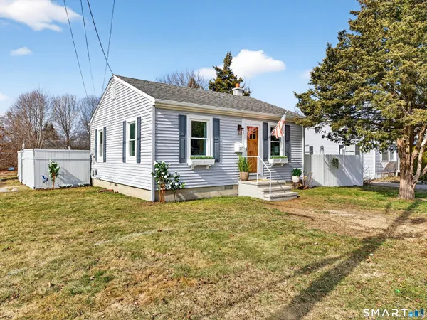 $259,000 | 247 Midway Ovl, Groton, CT 06340