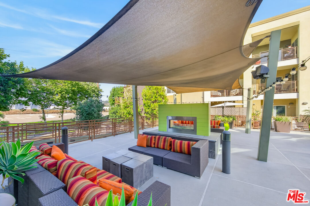 2980 Ripple Place, Unit 206 Los Angeles, CA 90039 - Photo 41 of 46