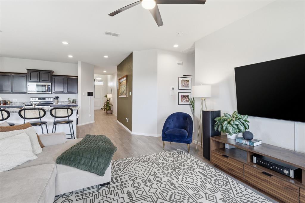 9200 Desertrock Road Fort Worth, TX 76131 - Photo 9 of 36