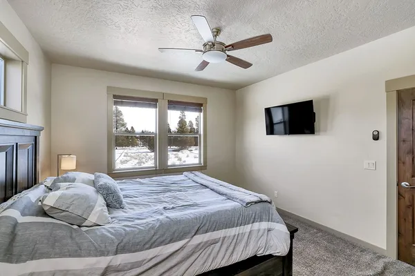 $1,150,000 | 30 Creekside Court, Donnelly, ID 83615