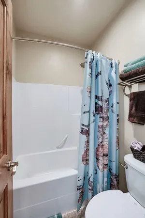 $1,150,000 | 30 Creekside Court, Donnelly, ID 83615