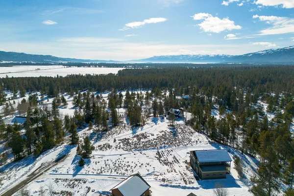 $1,150,000 | 30 Creekside Court, Donnelly, ID 83615