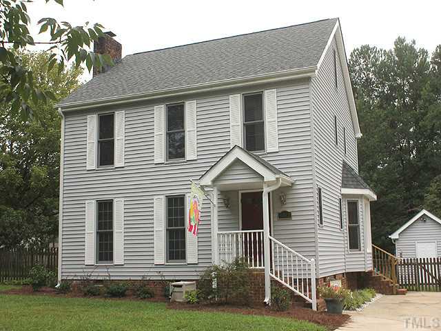 AT 8312 KESTREL DRIVE, FAMILY LIFE COMES OF AGE IN THIS HIGHLY DESIRABLE NEIGHBORHOOD IN NORTH RALEIGH.WITH OVER 2151 SQ FEET OF LIVING SPACE THIS HOME IS A WONDERFUL PLACE TO ENJOY