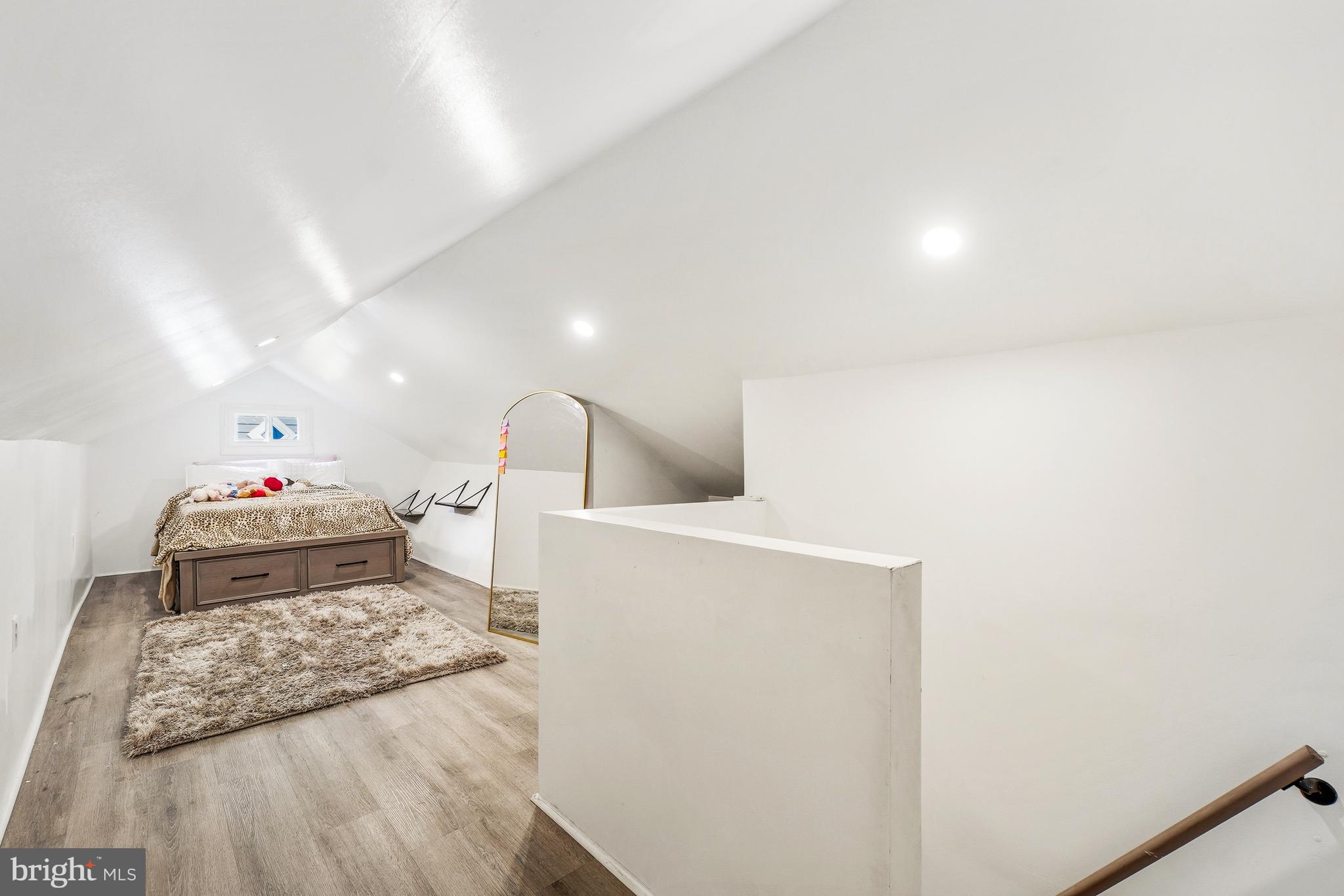 4313 Ivy Glen Road Silver Spring, MD 20906 - Photo 19 of 33 Attic room!