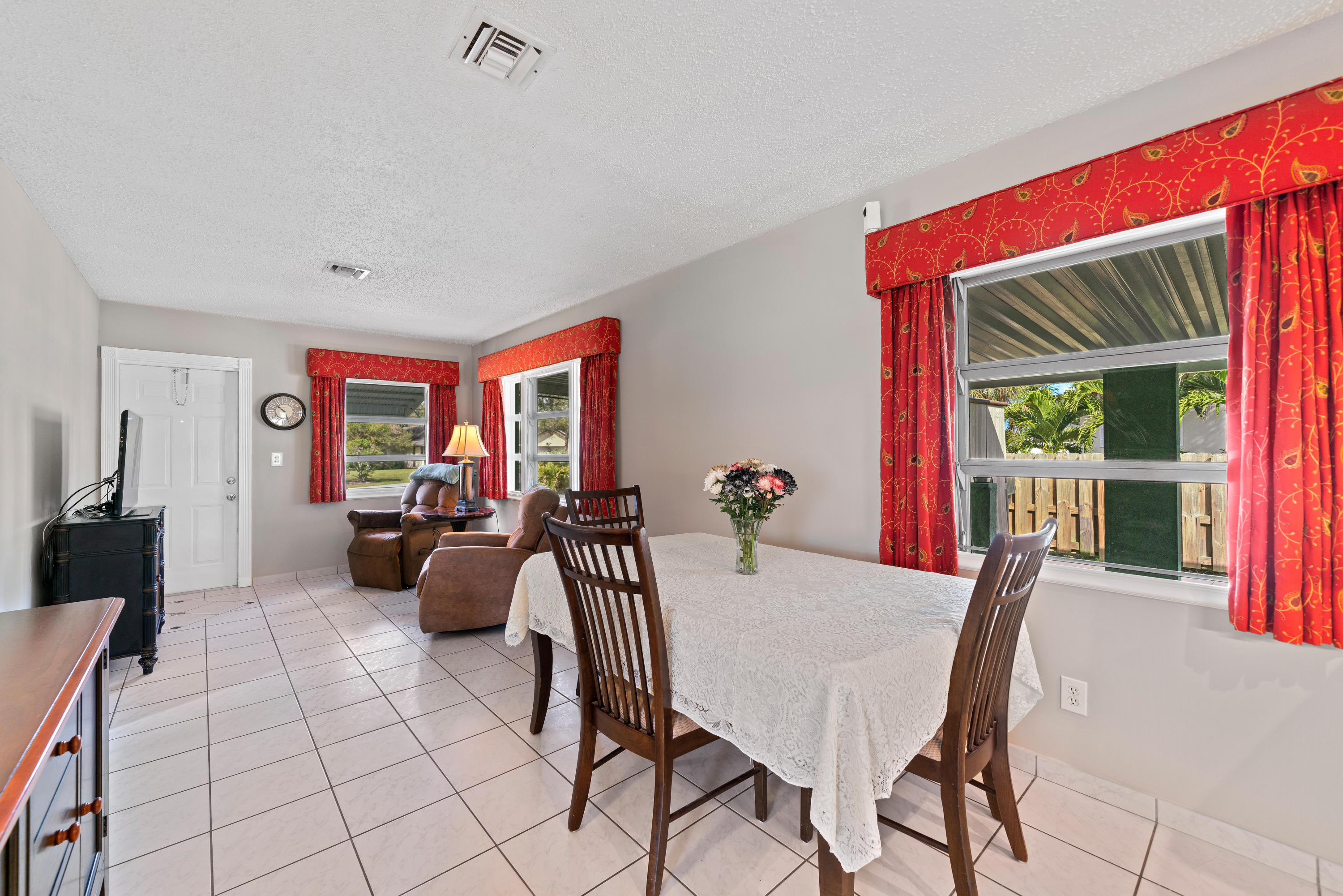 3940 Northwest 5th Avenue Boca Raton, FL 33431 - Photo 5 of 32 Dining Room