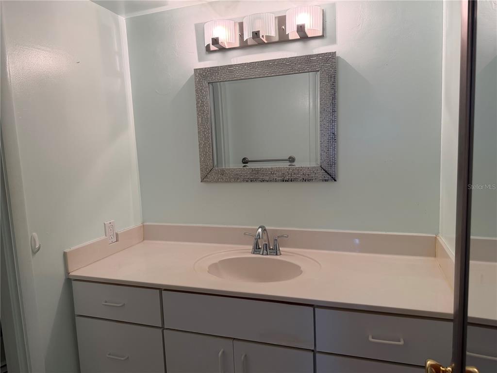 245 Center Road, Unit 103 Venice, FL 34285 - Photo 11 of 21