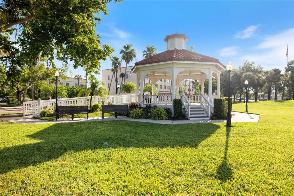 245 Center Road, Unit 103 Venice, FL 34285 - Photo 18 of 21