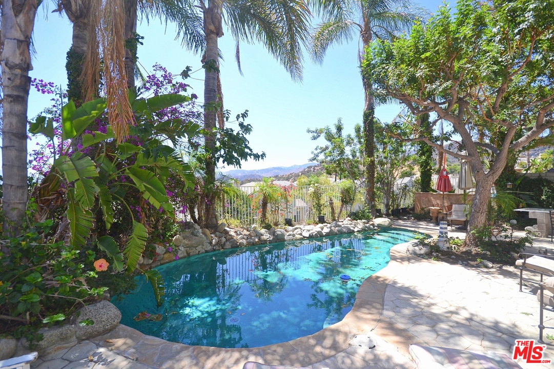 25716 Wilde Avenue Stevenson Ranch, CA 91381 - Photo 9 of 16