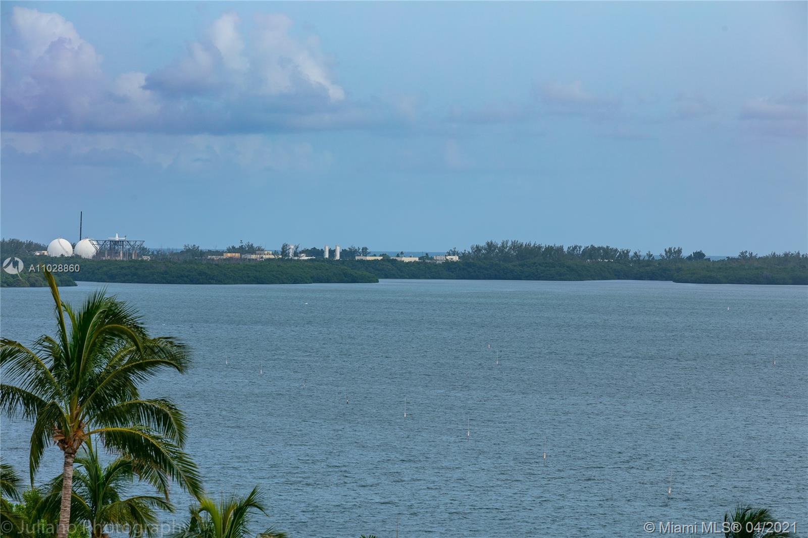 888 Brickell Key Drive, Unit 1007 Miami, FL 33131 - Photo 41 of 43