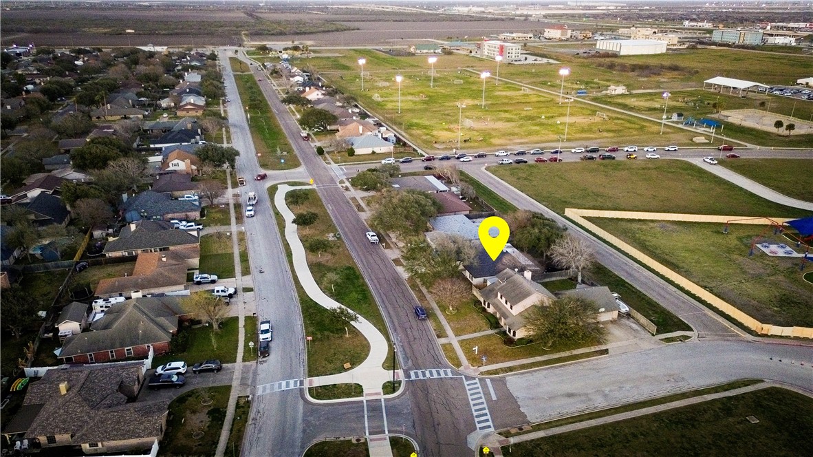 2302 Memorial Parkway Portland, TX 78374 - Photo 4 of 21 view of an ocean view