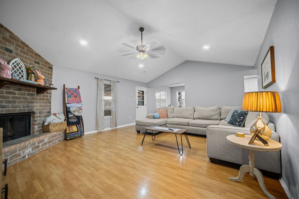 2302 Memorial Parkway Portland, TX 78374 - Photo 5 of 21 a living room with furniture and a fireplace
