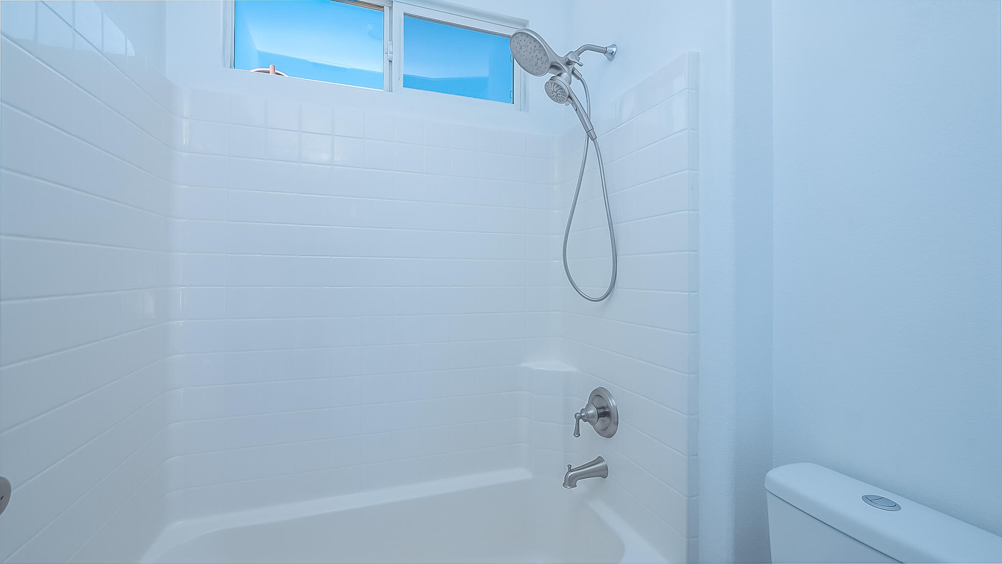 67886 Rio Largo Road Cathedral City, CA 92234 - Photo 13 of 28 Joint Bedroom Shower