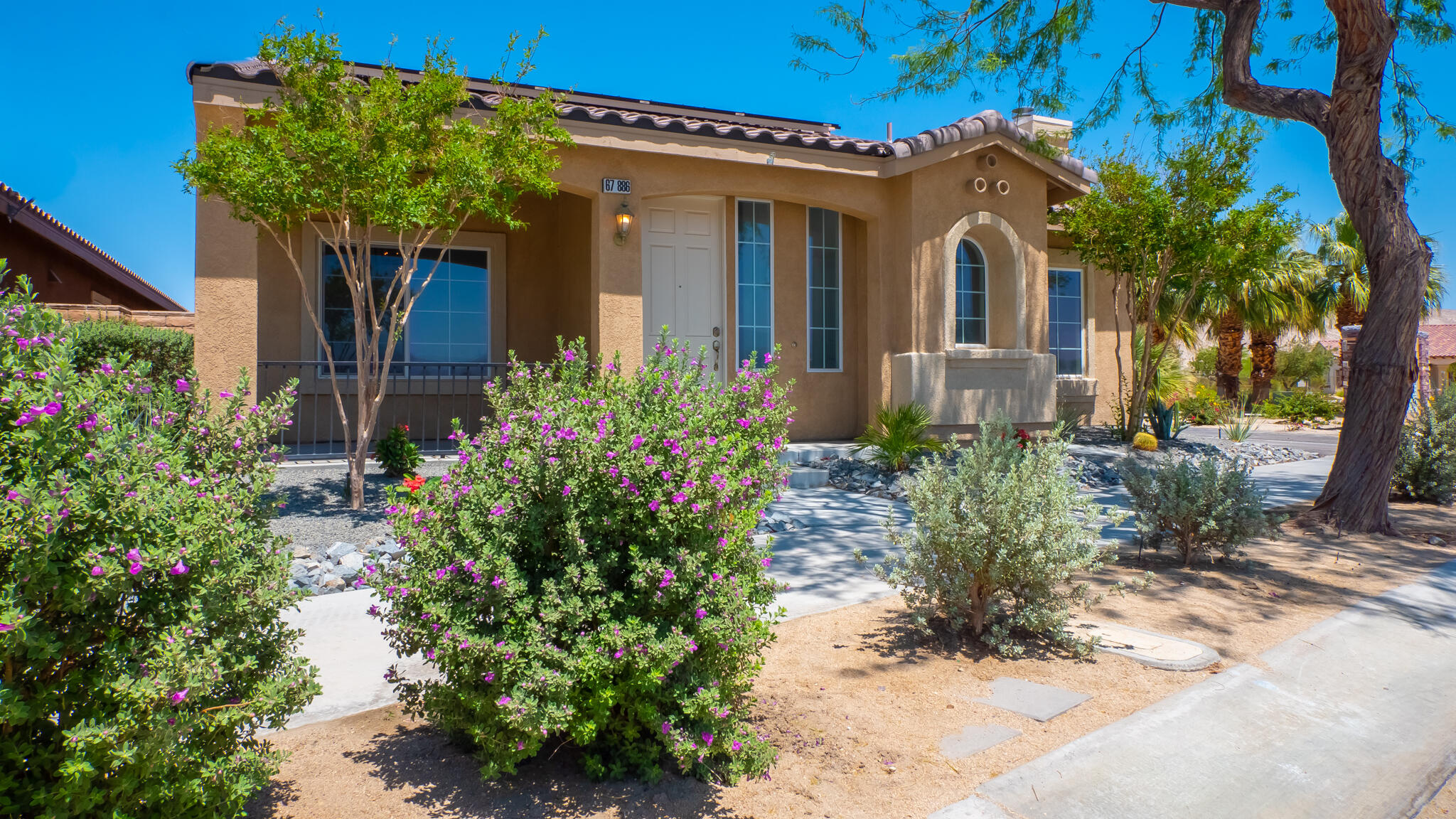 67886 Rio Largo Road Cathedral City, CA 92234 - Photo 3 of 28 Front View #2