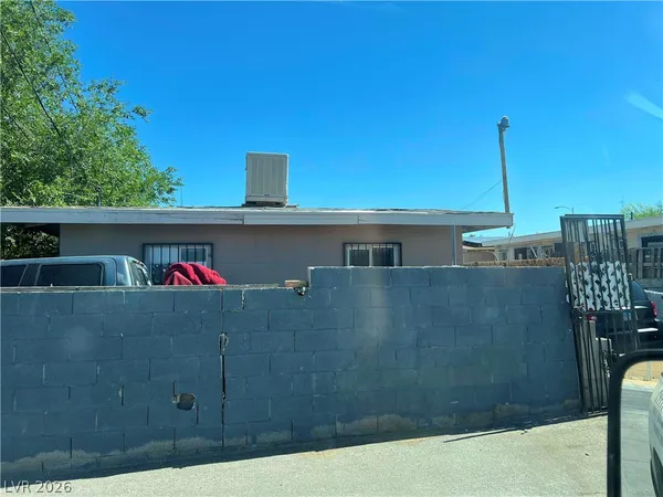 $800 | 204 Jefferson Avenue, Unit C, Las Vegas, NV 89106