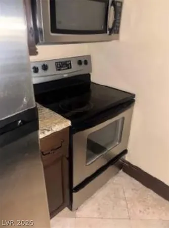 $800 | 204 Jefferson Avenue, Unit C, Las Vegas, NV 89106
