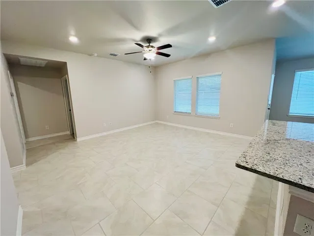 $2,150 | 7906 Bronco Buster Drive, Corpus Christi, TX 78414