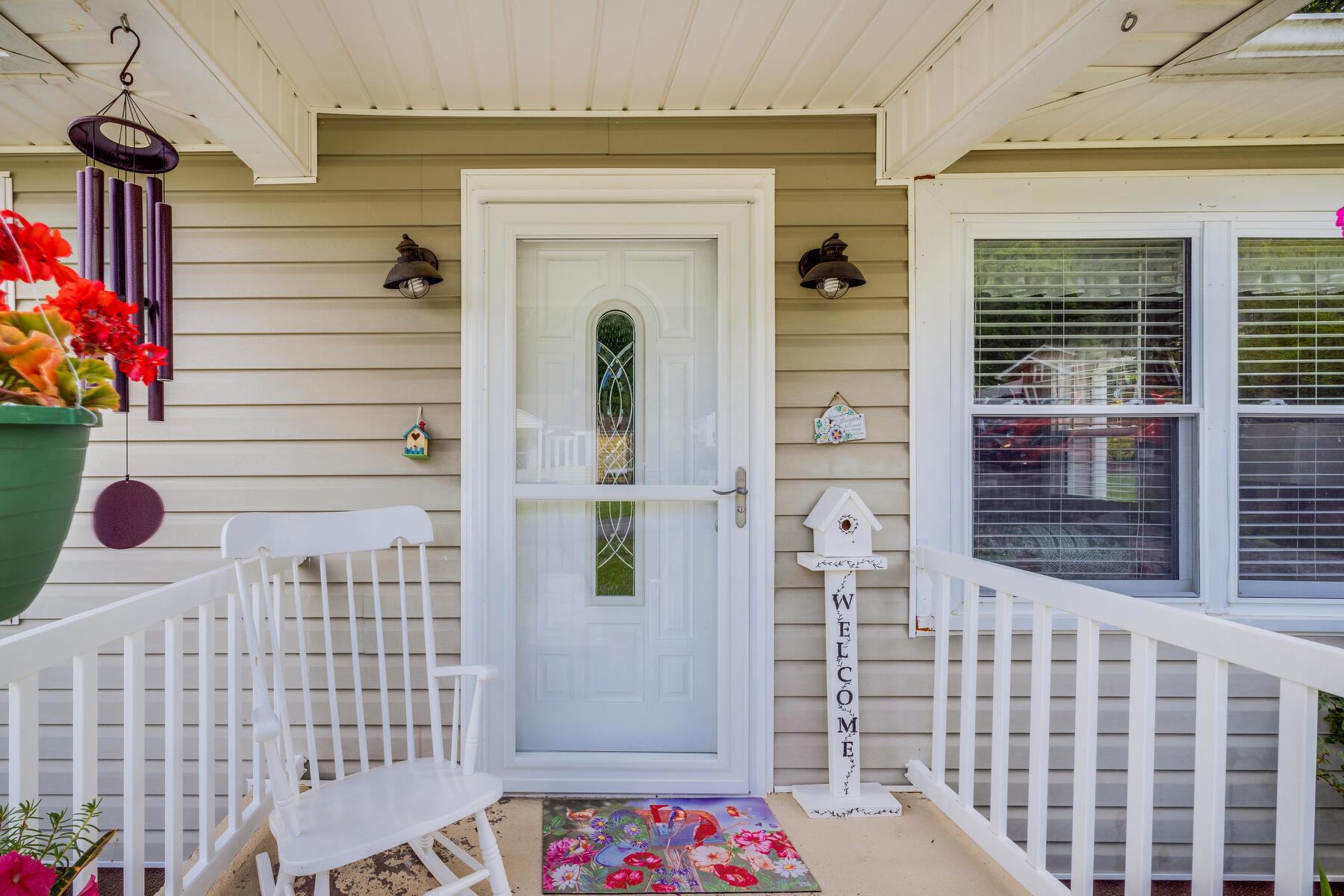 168 Madison Street Erwin, TN 37650 - Photo 4 of 25 004