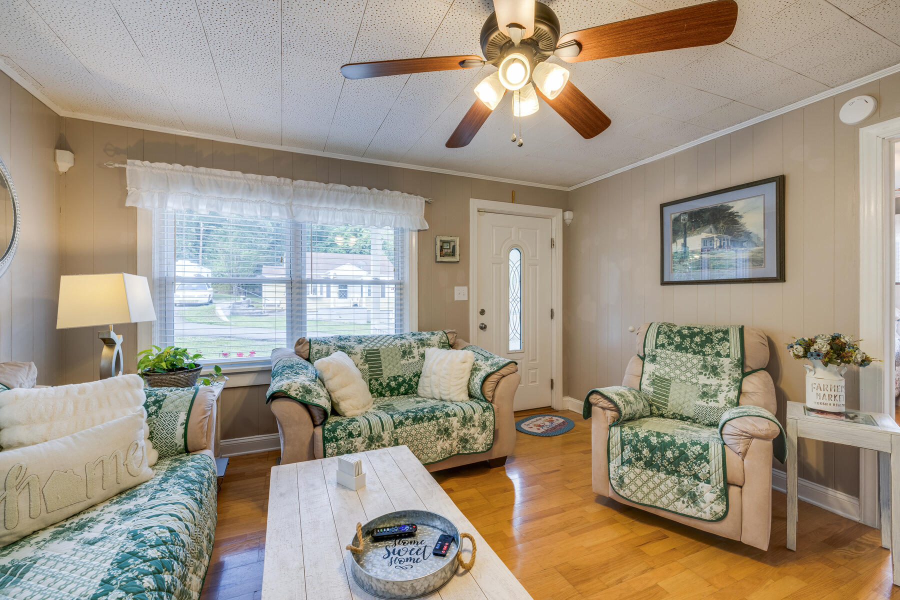168 Madison Street Erwin, TN 37650 - Photo 6 of 25 006