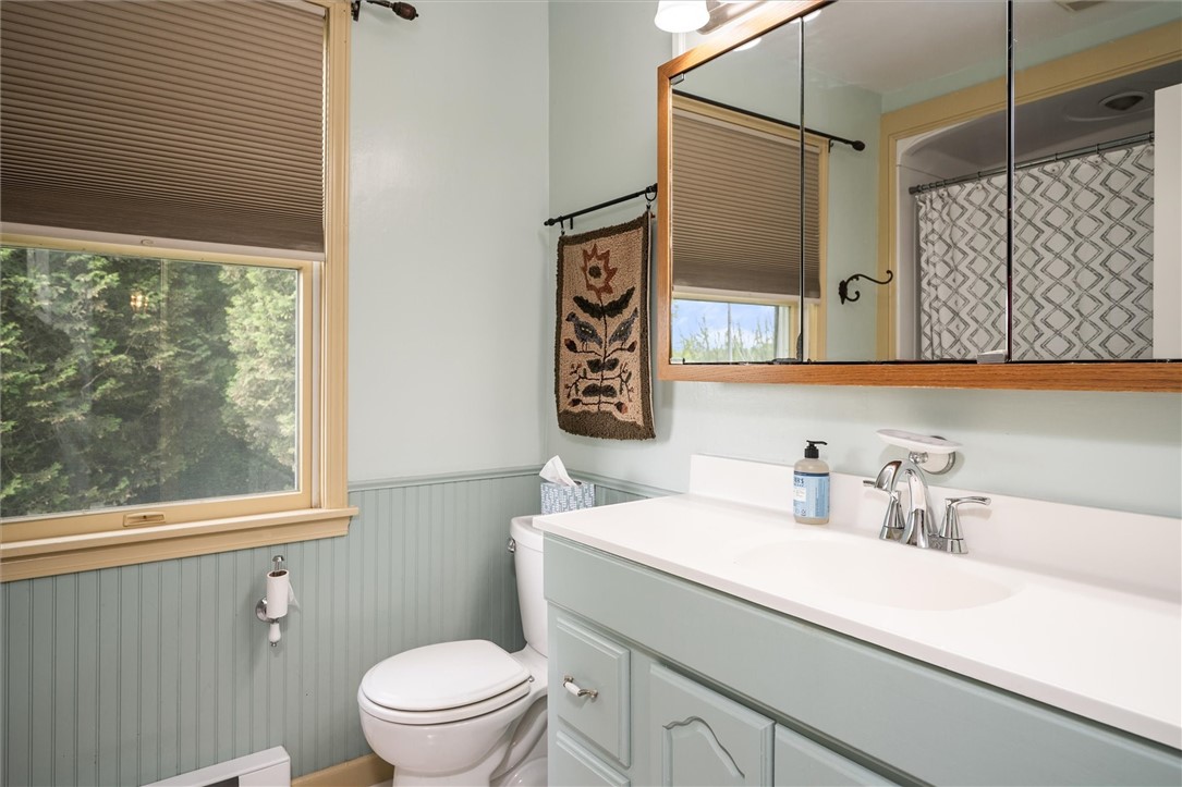 3369 Parker Road Marion, NY 14505 - Photo 32 of 48 FULL BATHROOM!