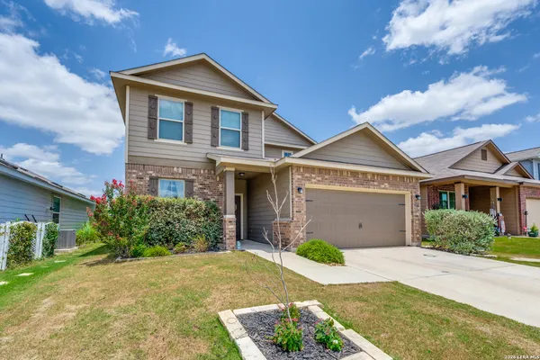 $2,295 | 6719 Hibiscus Falls, San Antonio, TX 78218