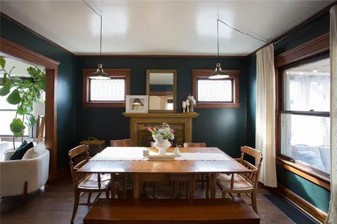 $338,000 | 3915 Charlotte Street, Kansas City, MO 64110