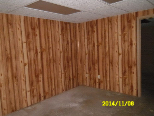 677 Curry Road Churchville, VA 24421 - Photo 14 of 20 a view of a entrance