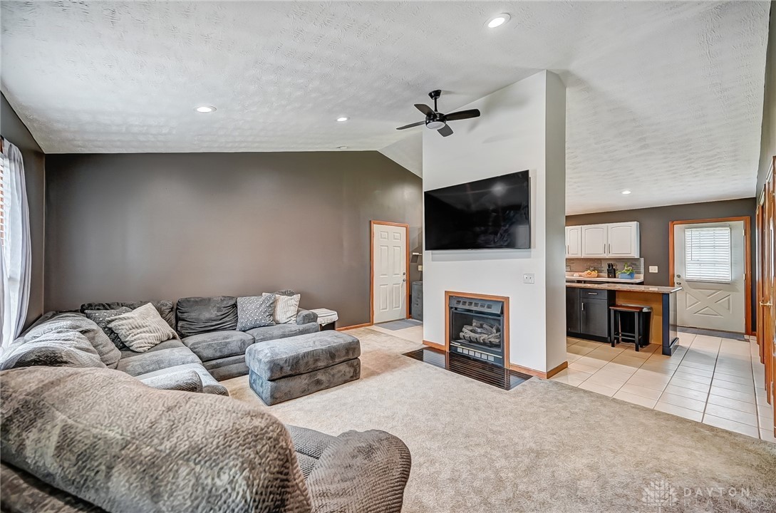 1493 South Burnett Road Springfield, OH 45505 - Photo 12 of 37