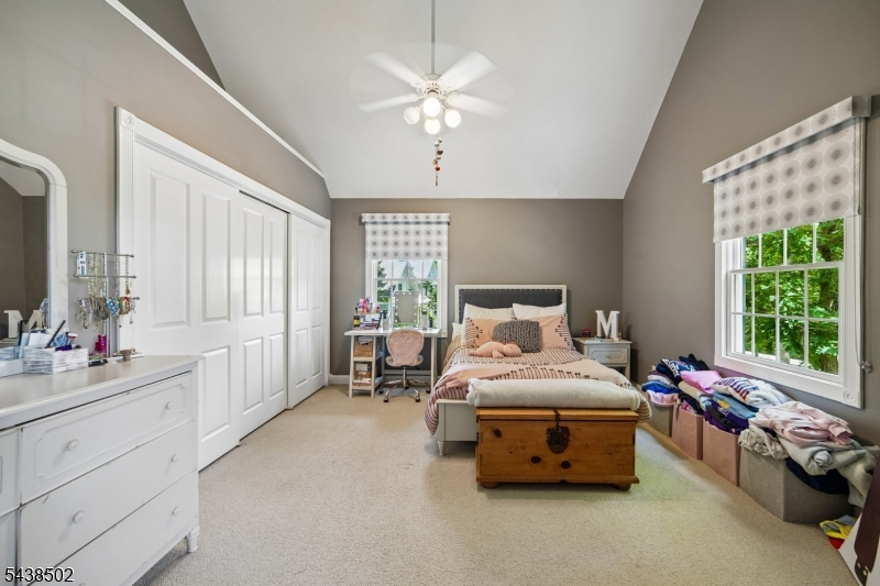 24 Canoe Brook Road Short Hills, NJ 07078 - Photo 21 of 42