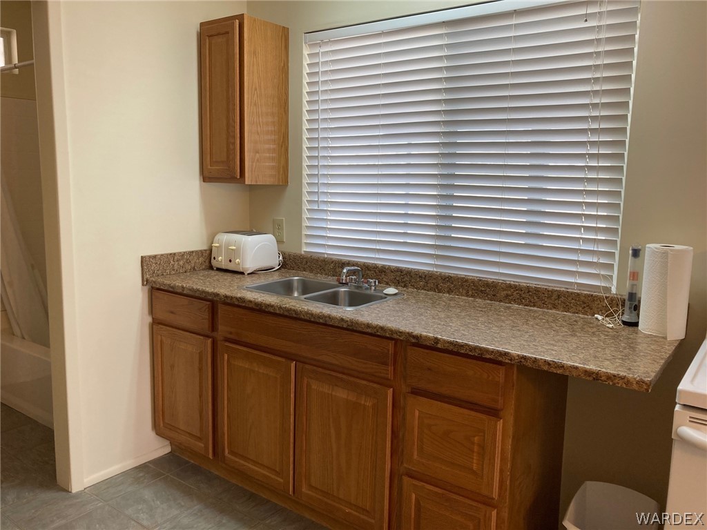 1163 Drake Road Golden Valley, AZ 86413 - Photo 31 of 50 Gallery Image 31