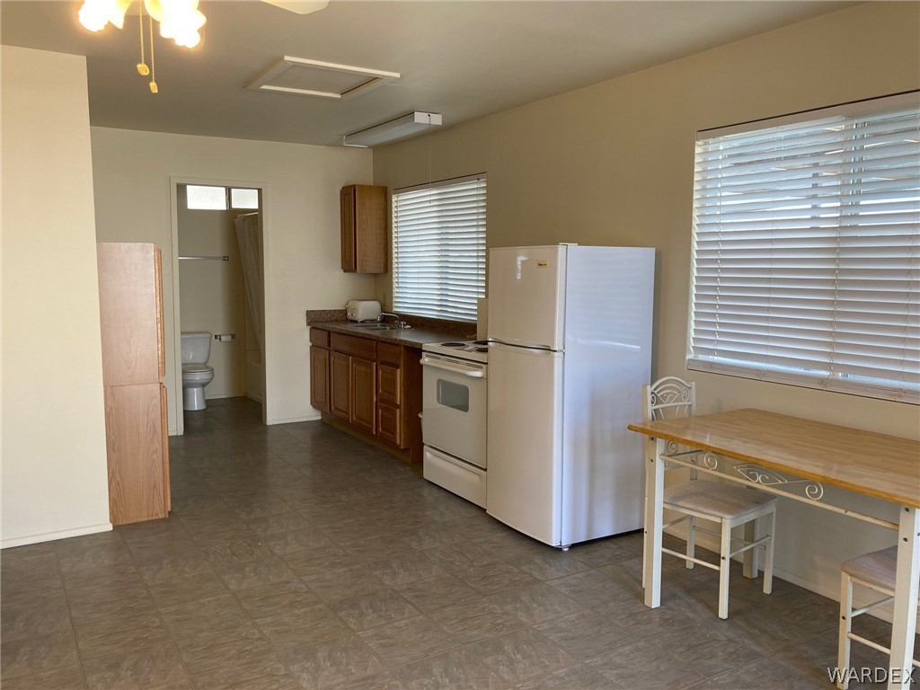 1163 Drake Road Golden Valley, AZ 86413 - Photo 33 of 50 Gallery Image 33