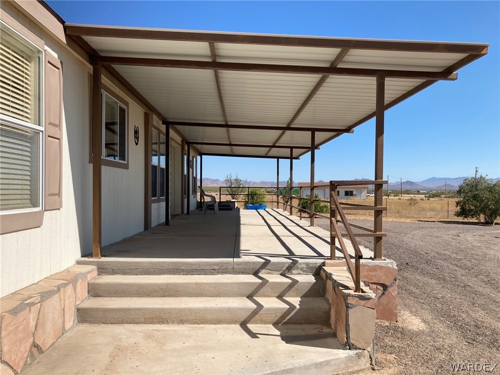 1163 Drake Road Golden Valley, AZ 86413 - Photo 4 of 50 Gallery Image 4
