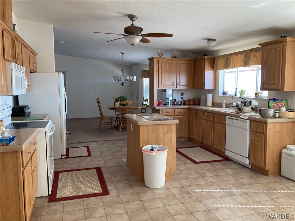 1163 Drake Road Golden Valley, AZ 86413 - Photo 9 of 50 Gallery Image 9
