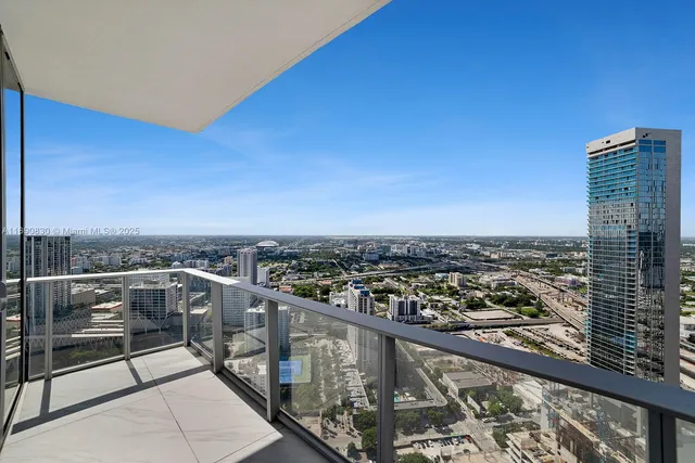 $4,345,000 | 851 Northeast 1st Avenue, Unit 4401/4402, Miami, FL 33132