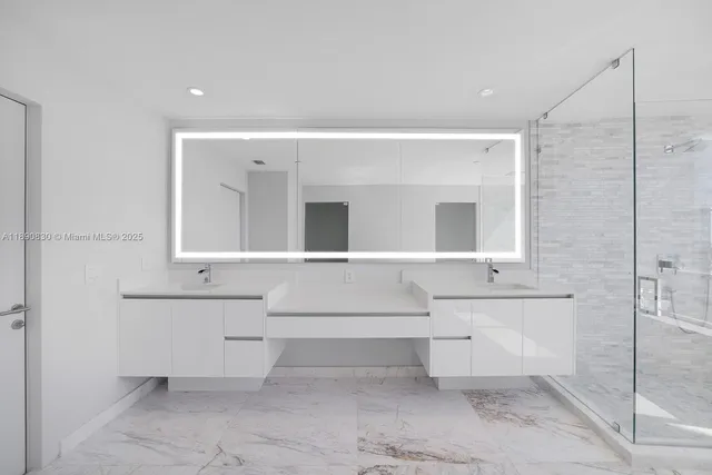 $4,345,000 | 851 Northeast 1st Avenue, Unit 4401/4402, Miami, FL 33132