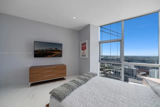 $4,345,000 | 851 Northeast 1st Avenue, Unit 4401/4402, Miami, FL 33132