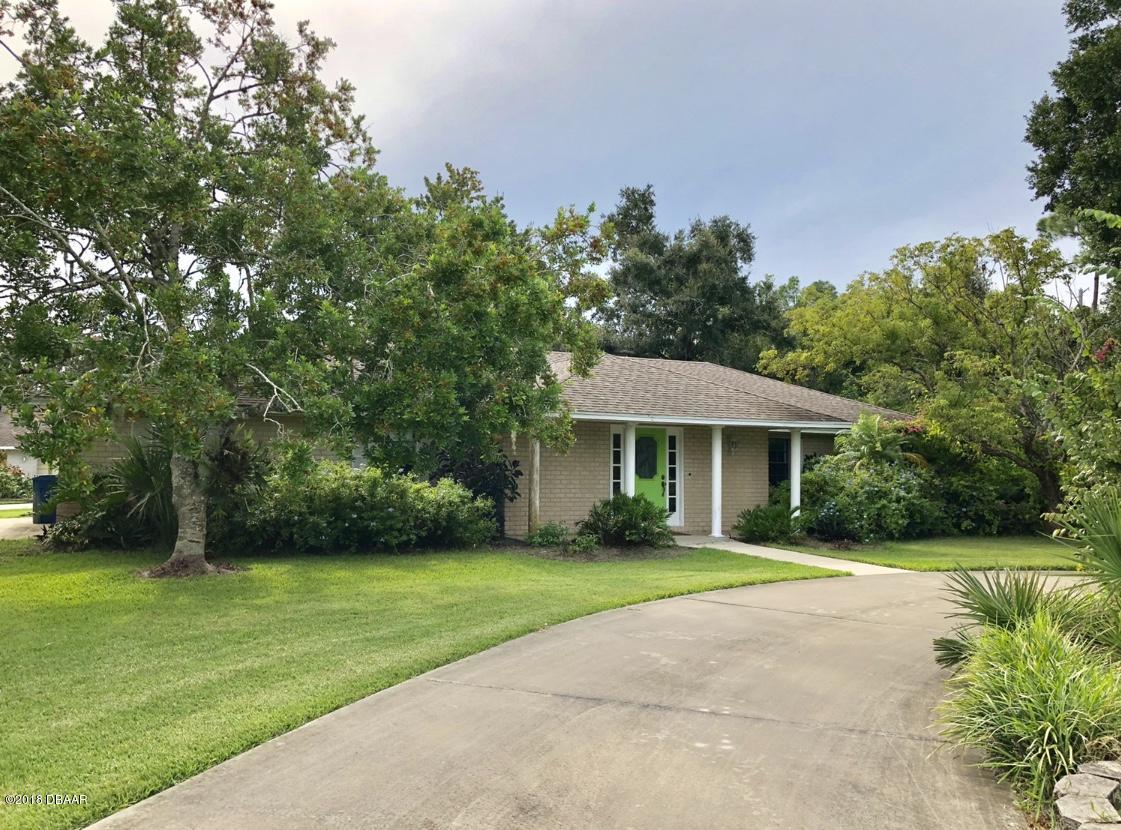 1734 Pinedale Road Edgewater, FL 32132 - Photo 2 of 37 Circular Drive to Front of Home