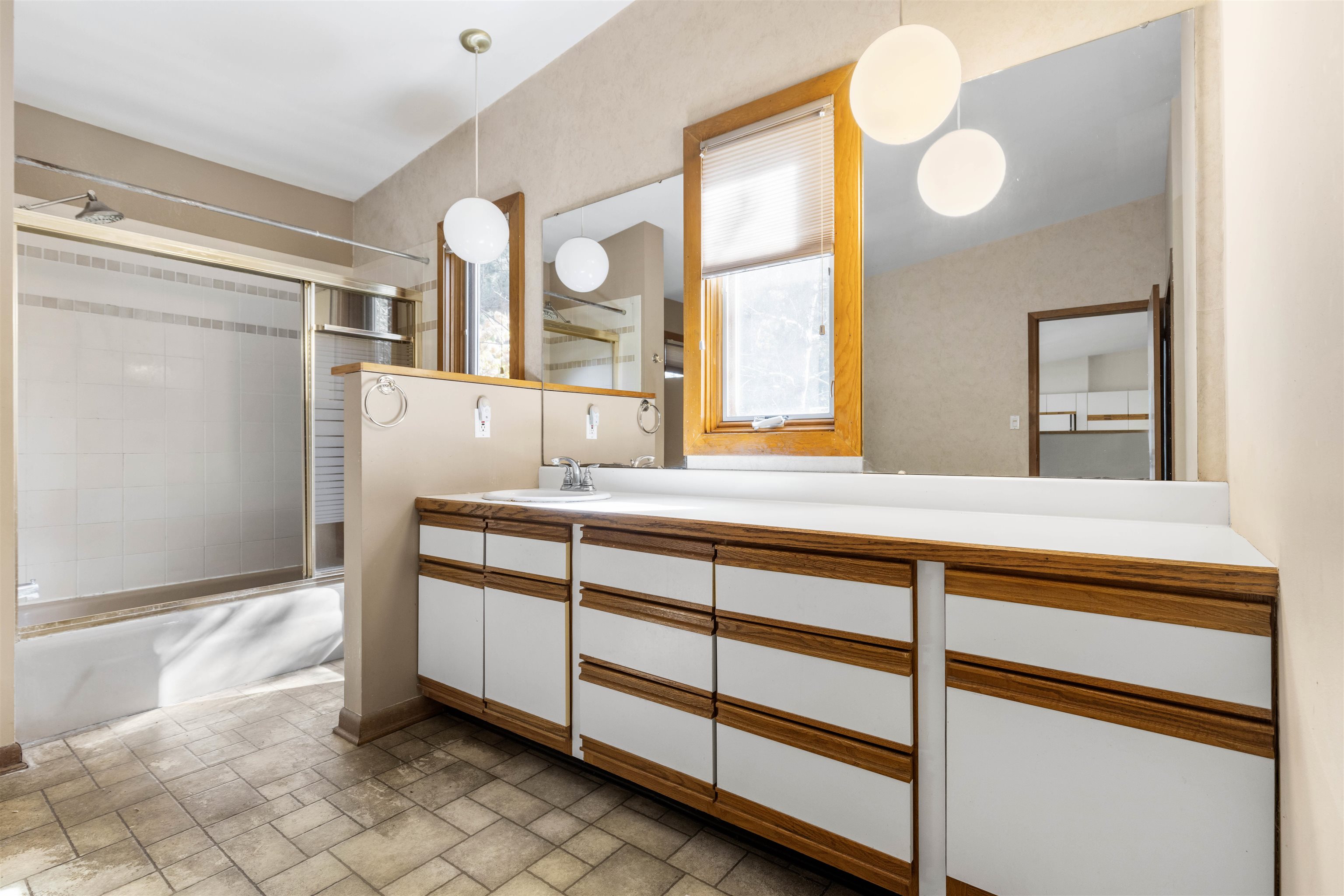 5286 Lakecrest Road Caledonia, IL 61011 - Photo 8 of 21 Gallery Image 8