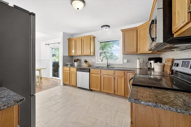 $228,000 | 6212 East 108th Street, Kansas City, MO 64134