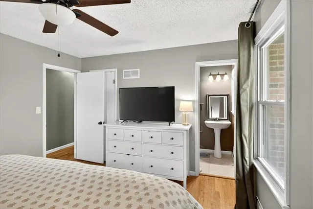 $228,000 | 6212 East 108th Street, Kansas City, MO 64134