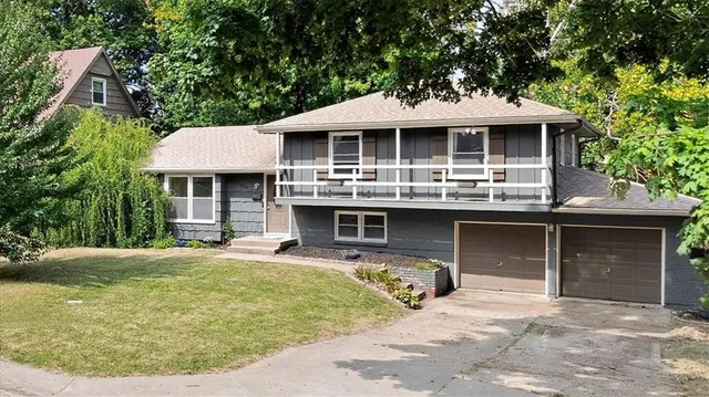 $228,000 | 6212 East 108th Street, Kansas City, MO 64134