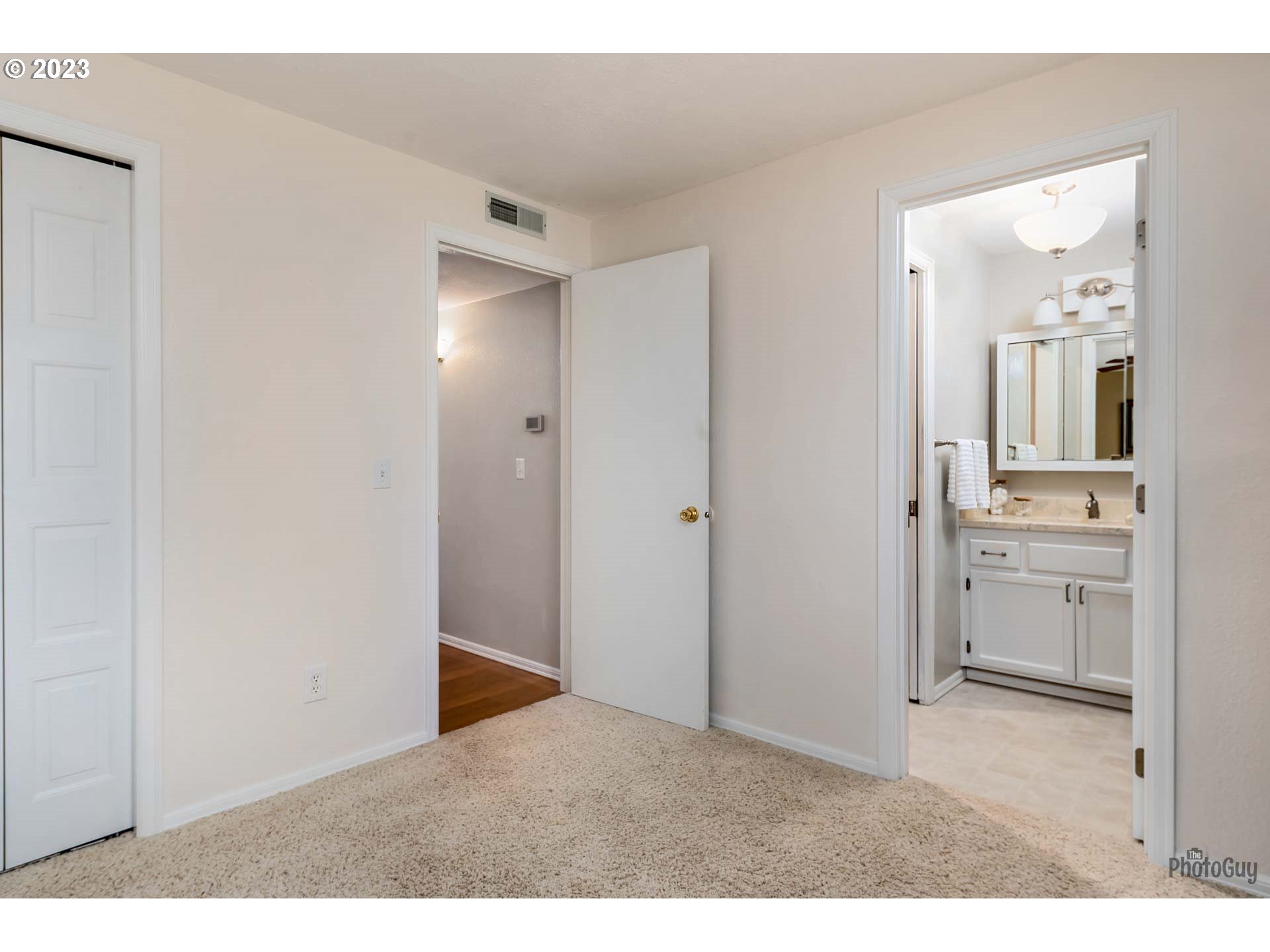 5621 C Street Springfield, OR 97478 - Photo 20 of 29