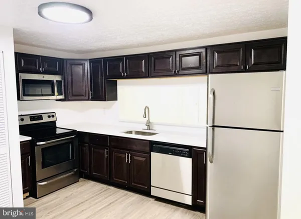 $2,700 | 11815 Quassia Court, Germantown, MD 20876