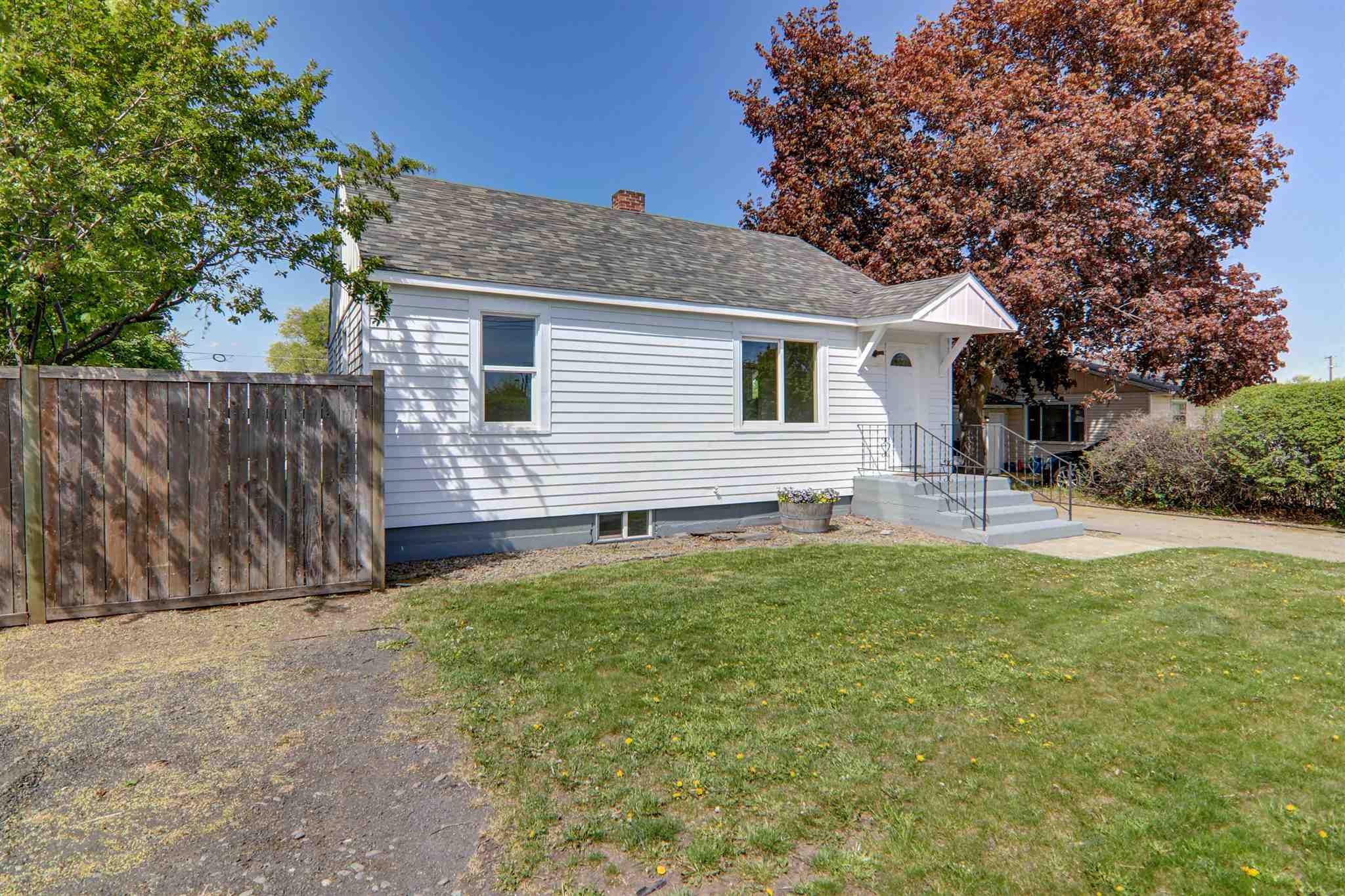 821 North Park Road Spokane Valley, WA 99212 - Photo 3 of 30