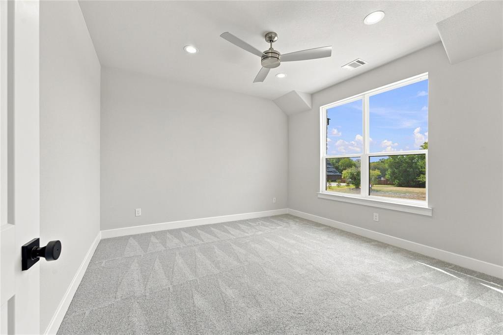 3820 Jack's Loop Midlothian, TX 76065 - Photo 22 of 40 Gallery Image 22